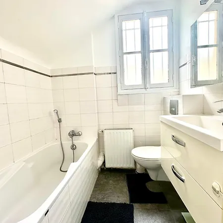 Bel T2 Confort 75016 Paris